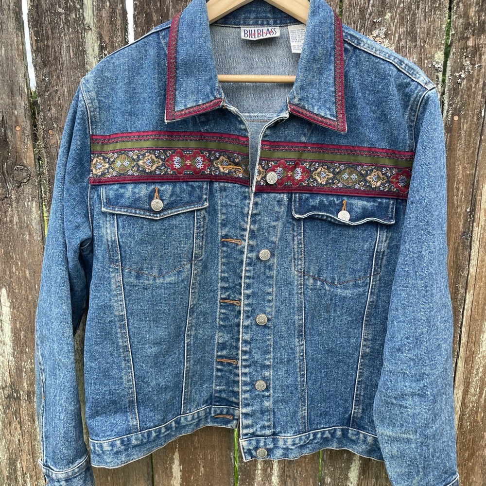 Bill Blass women’s denim jacket with embellishment